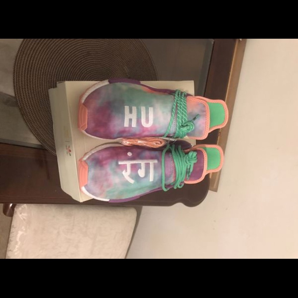 PW Human Race Holi “Chalk Coral “